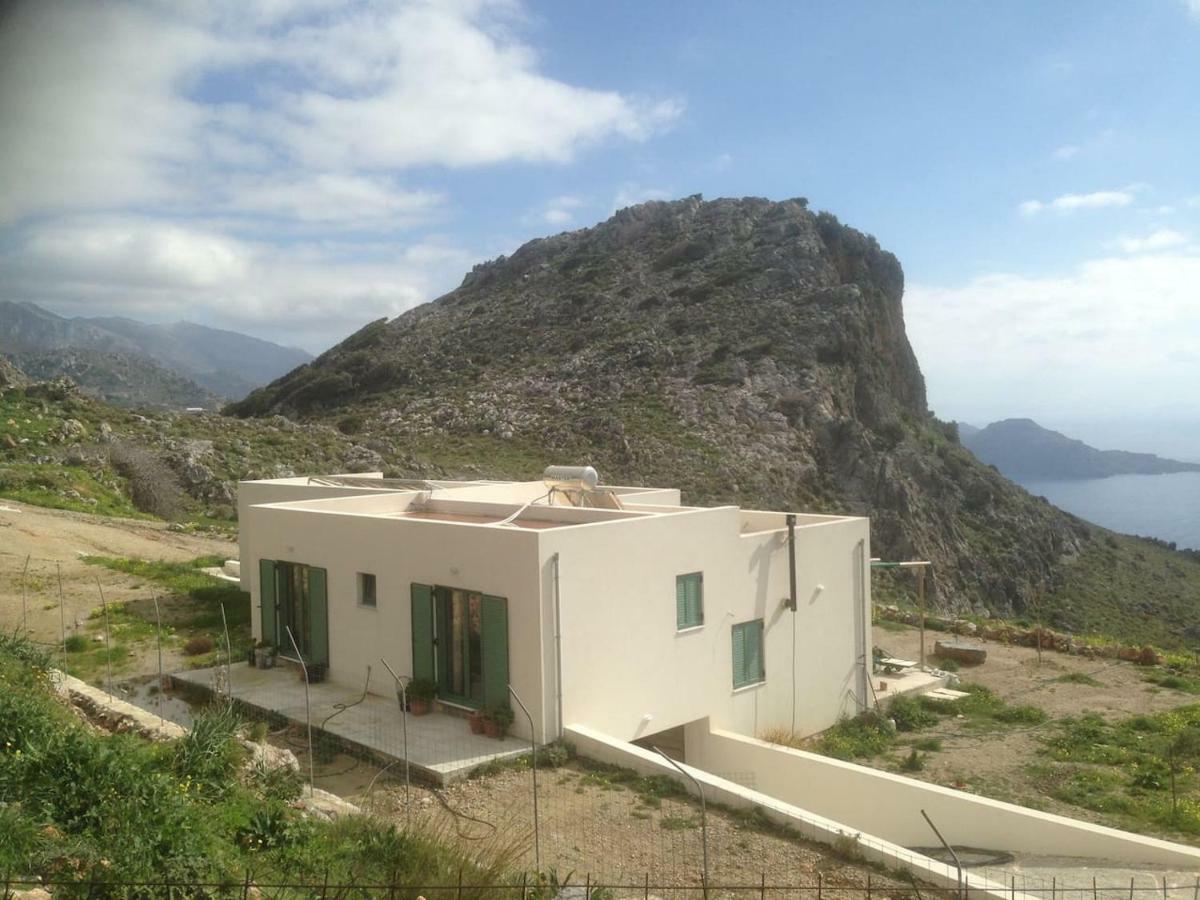 Villa Rocky Mountain Way Sellía Exterior foto